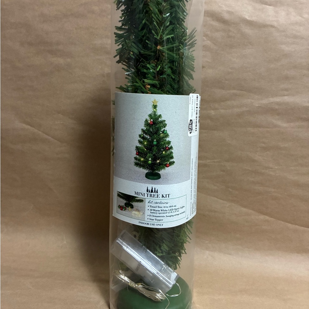 Mini Tree Kit with Green Foliage - Picture 2 of 4